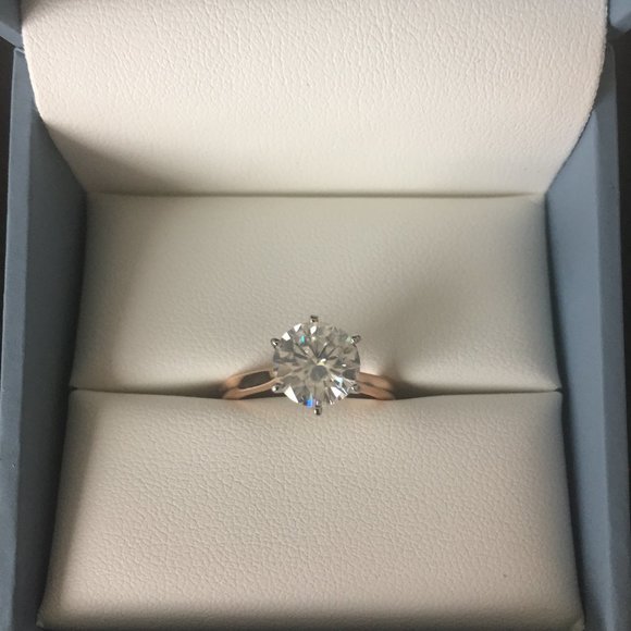 GORGEOUS 14k Rose Gold 1.90CT T.W. Solitaire Ring - Picture 2 of 14
